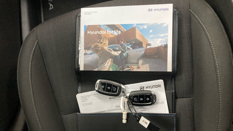 Hyundai KONA 1.6 GDi Hybrid Premium 5dr DCT Hybrid Hatchback